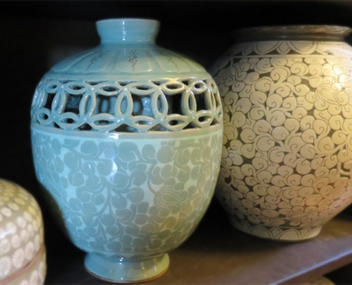 Silk Road Today - Celadon Pottery Master Shares Korean Culture in Clay