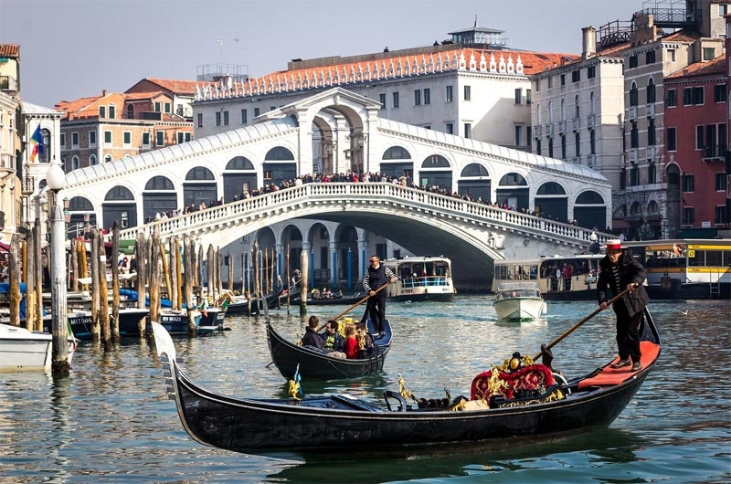 Silk Road Today - How Italians Pioneered Trade and Interaction Between Europe and Asia